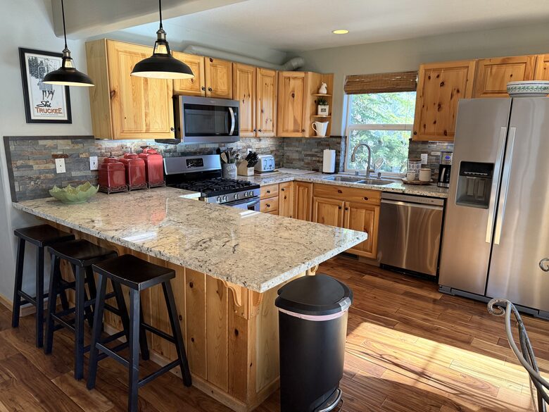 Serene Mountain Retreat at Tahoe Donner - Truckee, California