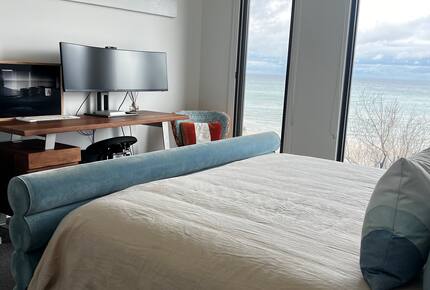Melbourne Beachfront Penthouse with Bay Views - Melbourne, Australia