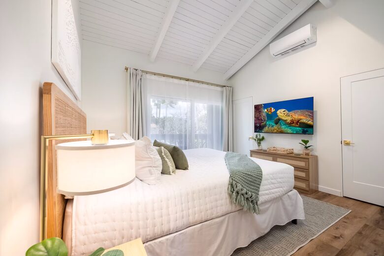 Turtle Bay 3BR Golf Course Retreat with En-Suite Bedrooms - Kahuku, Hawaii