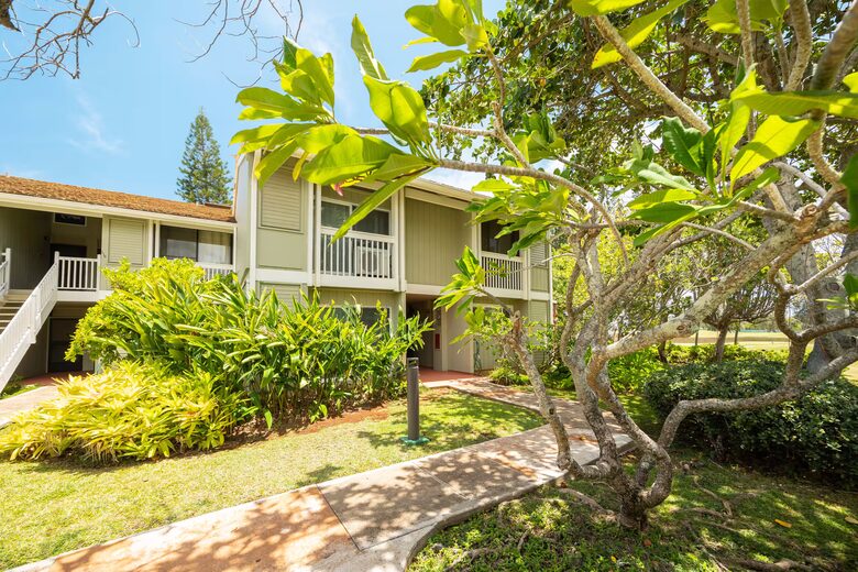 Turtle Bay 3BR Golf Course Retreat with En-Suite Bedrooms - Kahuku, Hawaii