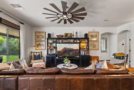 Cave Creek Sonoran Desert Retreat with Heated Pool - Cave Creek, Arizona