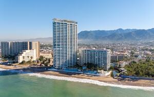 17th-Floor Harbor 171 Residence with Wrap-Around Views - Puerto Vallarta, Mexico