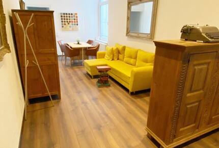 2 BD Apartment in Central Düsseldorf - Düsseldorf, Germany