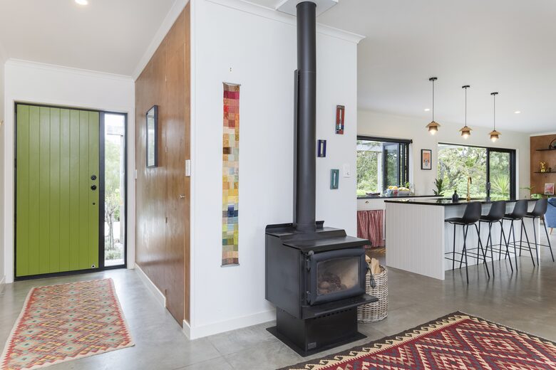 Contemporary Retreat in Matokitoki Valley - Gisborne, New Zealand