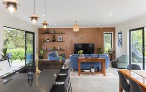 Contemporary Retreat in Matokitoki Valley - Gisborne, New Zealand
