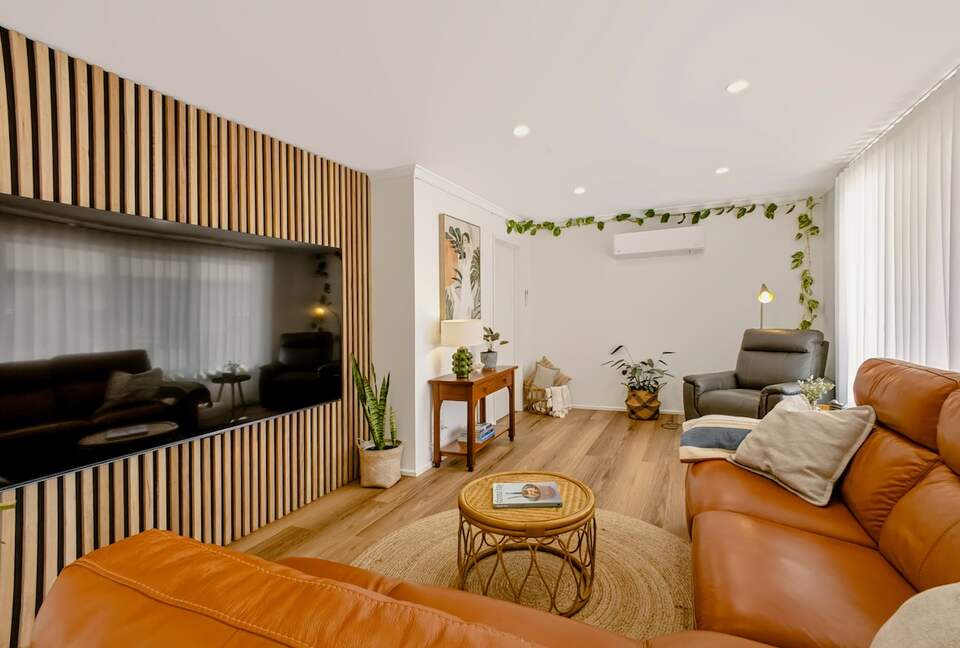Christies Beach Coastal Home with Tropical Outdoor Living - Adelaide, Australia