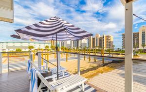 Spacious West Beach Retreat Steps from the Gulf - Gulf Shores, Alabama