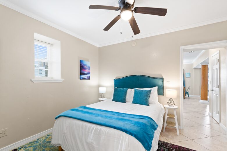 Spacious West Beach Retreat Steps from the Gulf - Gulf Shores, Alabama