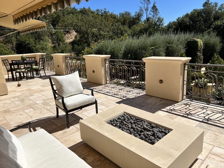 Private Calistoga Estate Surrounded by Woodlands - Calistoga, California