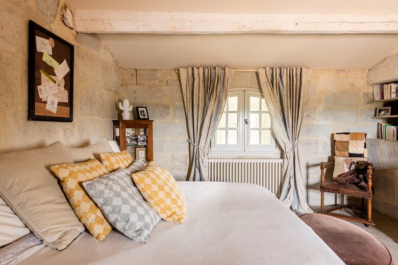 Historic Convent Home in Provence - Barbentane, France