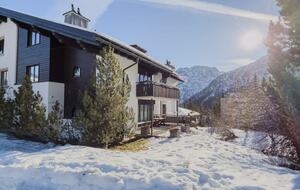 Contemporary Residence in the Swiss Alps - Arosa, Switzerland