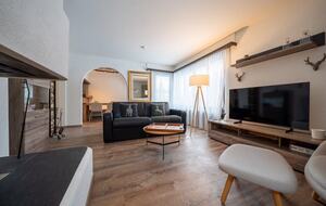 Contemporary Residence in the Swiss Alps - Arosa, Switzerland