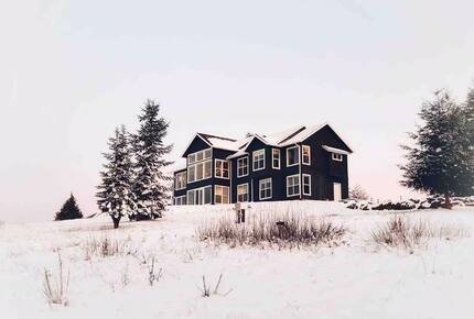 Sherwood Wine Country Retreat with Sweeping Countryside Views - Sherwood, Oregon