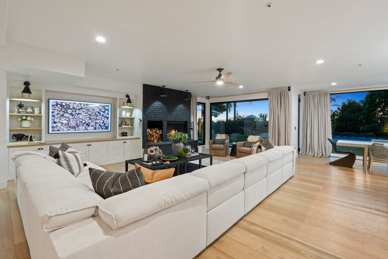 Canyon View Estate with Private Tennis Court & Luxe Casita - Encinitas, California