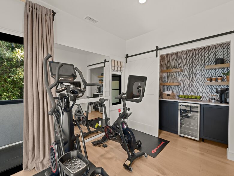 Canyon View Estate with Private Tennis Court & Luxe Casita - Encinitas, California