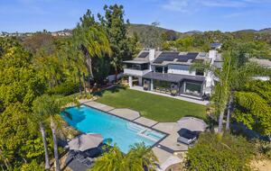 TheFarmHouz | Canyon View Estate with Tennis Court & Casita - Encinitas, California