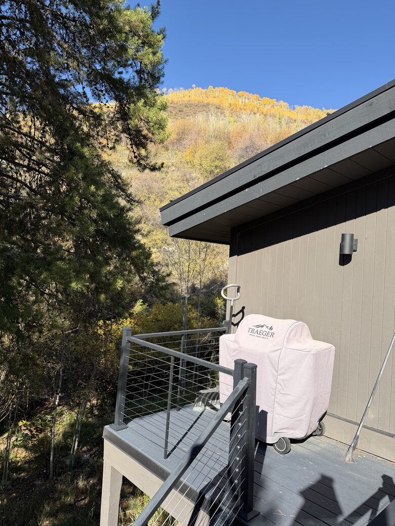 Private Vail Chalet with Cedar Sauna & Mountain Views - Vail, Colorado