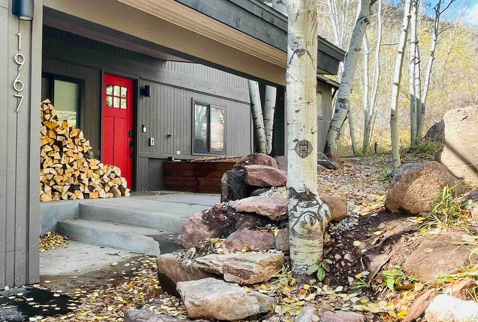 Private Vail Chalet with Cedar Sauna & Mountain Views - Vail, Colorado