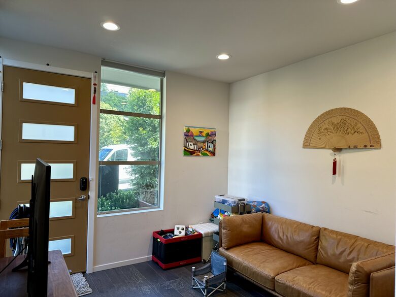Family-Friendly Townhome Minutes from Alki Beach - Seattle, Washington