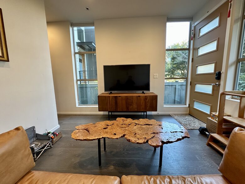 Family-Friendly Townhome Minutes from Alki Beach - Seattle, Washington