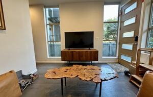 Family-Friendly Townhome Minutes from Alki Beach - Seattle, Washington