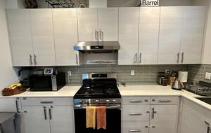 Family-Friendly Townhome Minutes from Alki Beach - Seattle, Washington