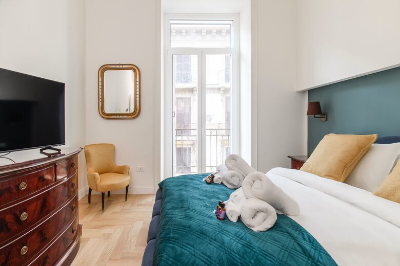 Naples 3BR by the Duomo with Panoramic City Views - Naples, Italy