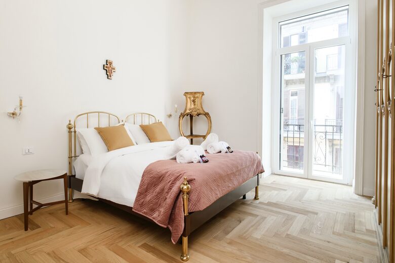 Naples 3BR by the Duomo with Panoramic City Views - Naples, Italy