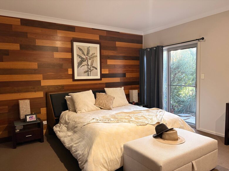 Armidale Country Retreat with Gardens and Rural Views - Armidale, Australia