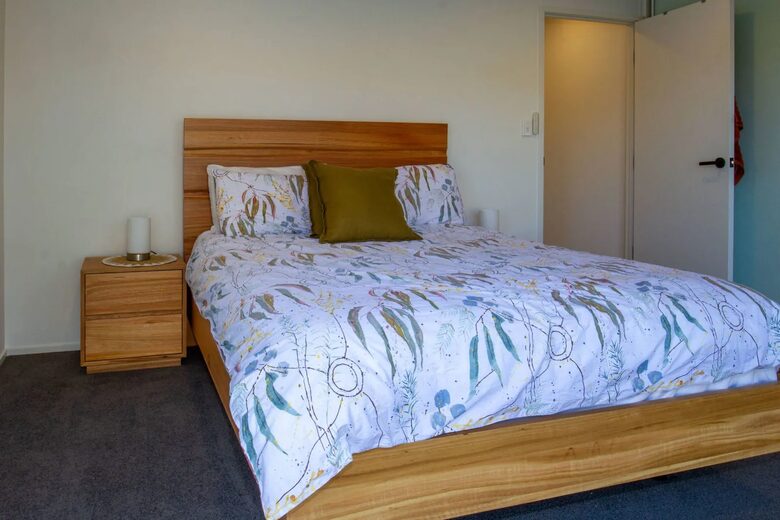 Murray River Escape with Private Jetty and Cliff Views - Brenda Park, Australia
