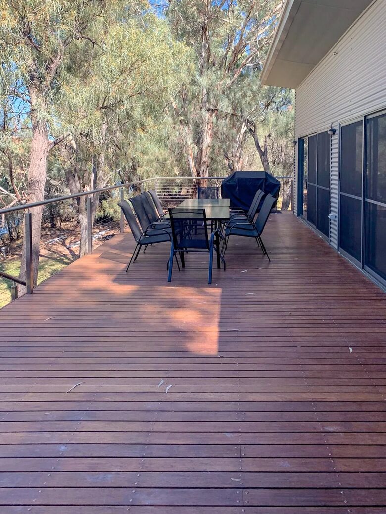 Murray River Escape with Private Jetty and Cliff Views - Brenda Park, Australia