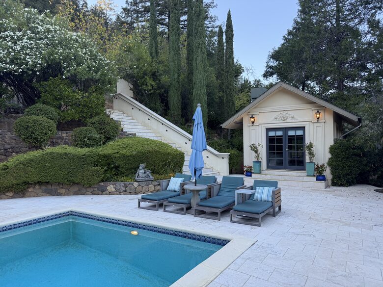 Private Calistoga Estate Surrounded by Woodlands - Calistoga, California