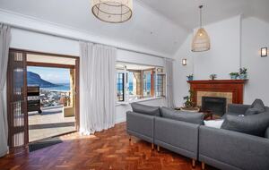 Fish Hoek Home with Panoramic False Bay Views - Fish Hoek, South Africa