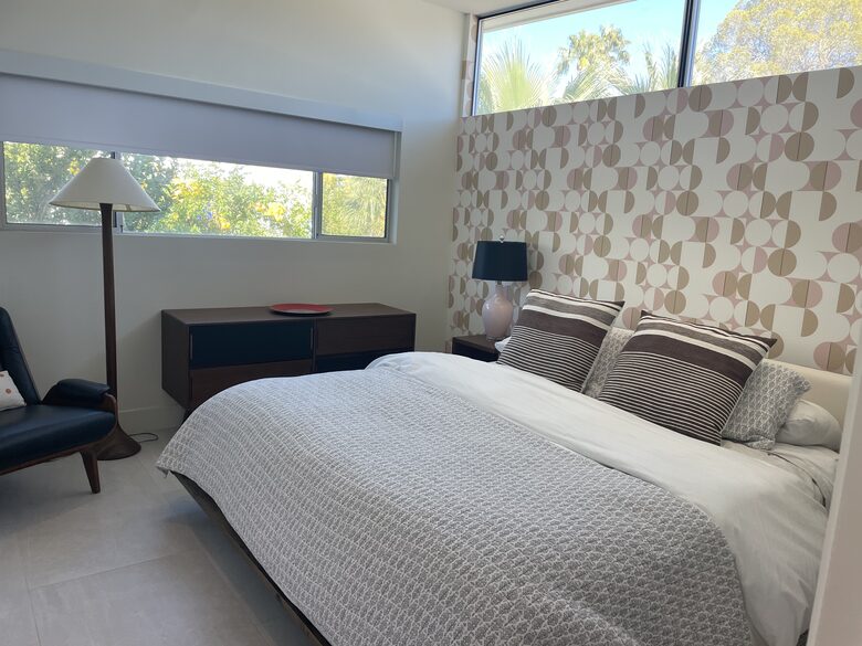 Mid-Century Modern Haven in Rancho Mirage - Rancho Mirage, California