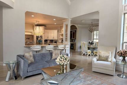 Oklahoma City Area Luxury Estate - Open to Date Requests; Great for OKC area events and OU Games! - Edmond, Oklahoma