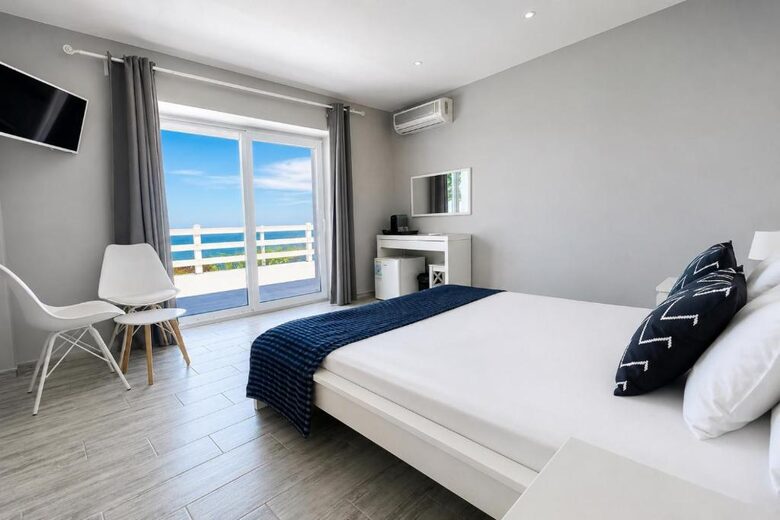 Ahtopol Waterfront Stay with Panoramic Black Sea Views - Ahtopol, Bulgaria
