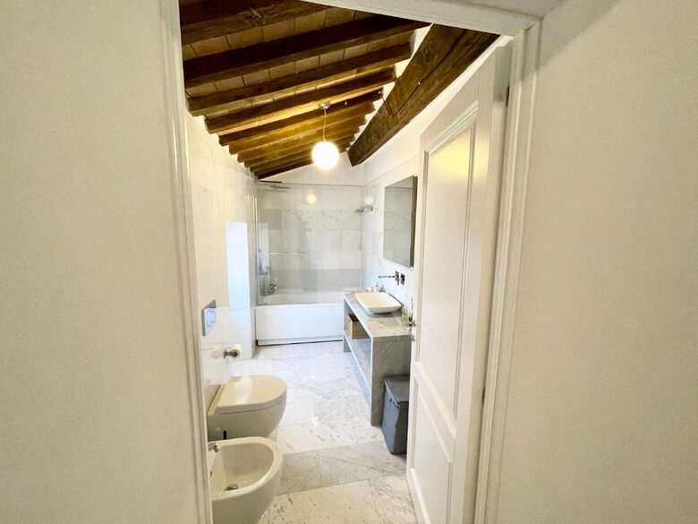 Tuscan Estate with Panoramic Countryside Views - Castel del Piano, Italy