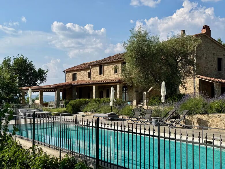 Tuscan Estate with Panoramic Countryside Views - Castel del Piano, Italy