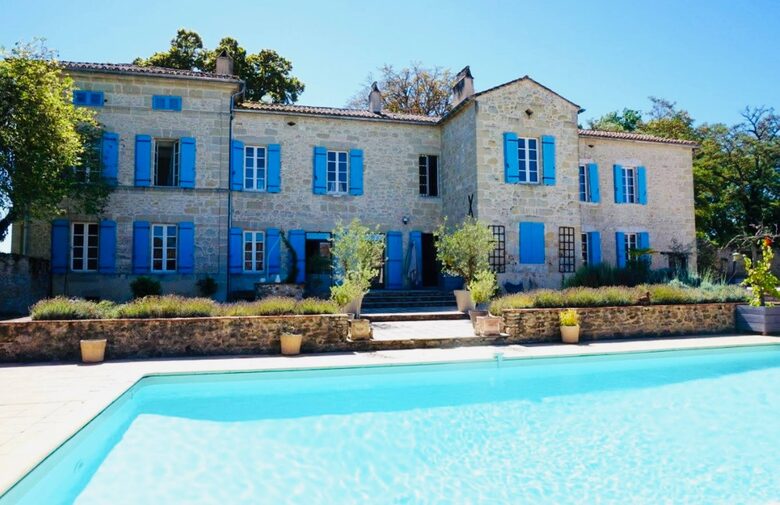 18th-Century Château in Southwest France - Montignac-de-Lauzun, France