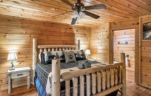 Private Mountain Cabin Between Gatlinburg & Pigeon Forge - Sevierville, Tennessee