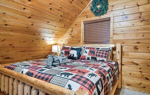 Private Mountain Cabin Between Gatlinburg & Pigeon Forge - Sevierville, Tennessee