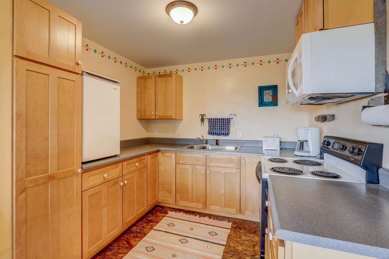 Fairplay Mountain Retreat with Hot Tub Near Breckenridge - Fairplay, Colorado