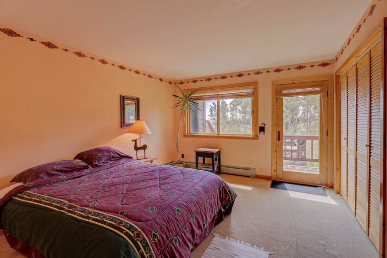Fairplay Mountain Retreat with Hot Tub Near Breckenridge - Fairplay, Colorado