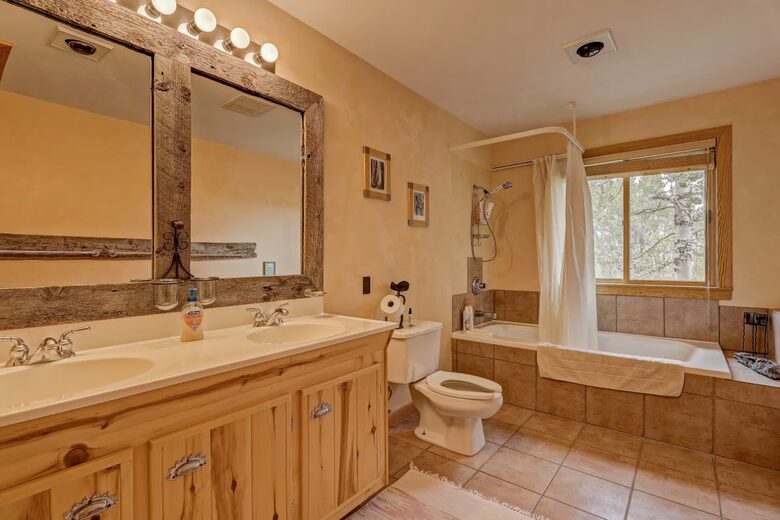Fairplay Mountain Retreat with Hot Tub Near Breckenridge - Fairplay, Colorado