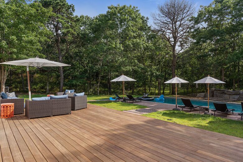 East Hampton Five-Acre Estate with Pool and Hot Tub - East Hampton, New York