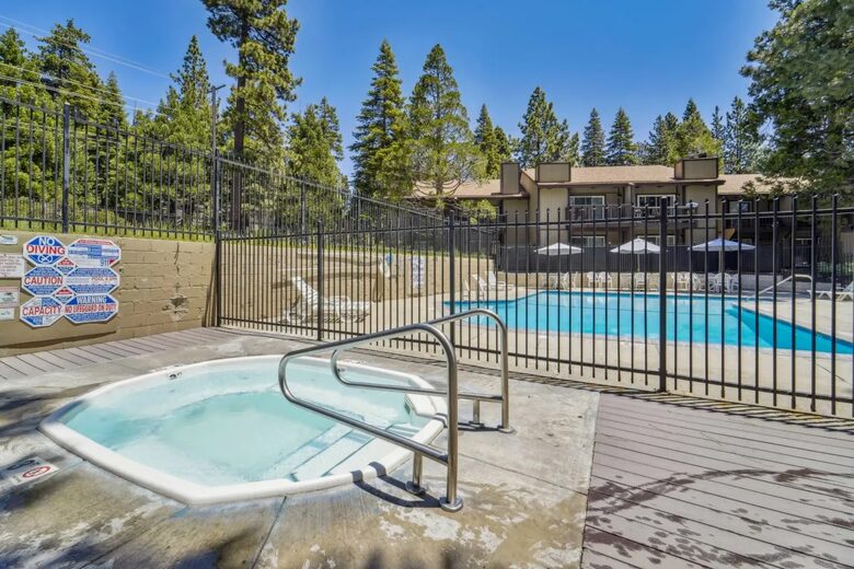 North Lake Tahoe Escape with Private View Balcony - Tahoe City, California