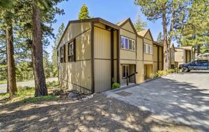 North Lake Tahoe Escape with Private View Balcony - Tahoe City, California