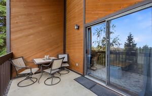 Cozy Mountain Retreat Steps from Canyons Village - Park City, Utah