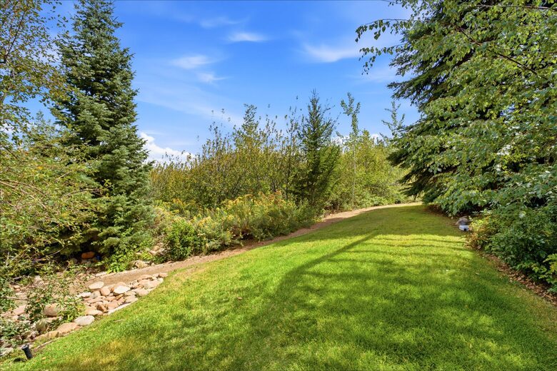 Cozy Mountain Retreat Steps from Canyons Village - Park City, Utah