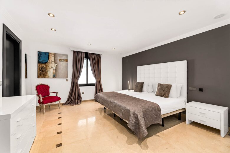 Mediterranean Grandeur | Luxury Villa with Infinity Pool & Panoramic Sea Views - Marbella, Spain